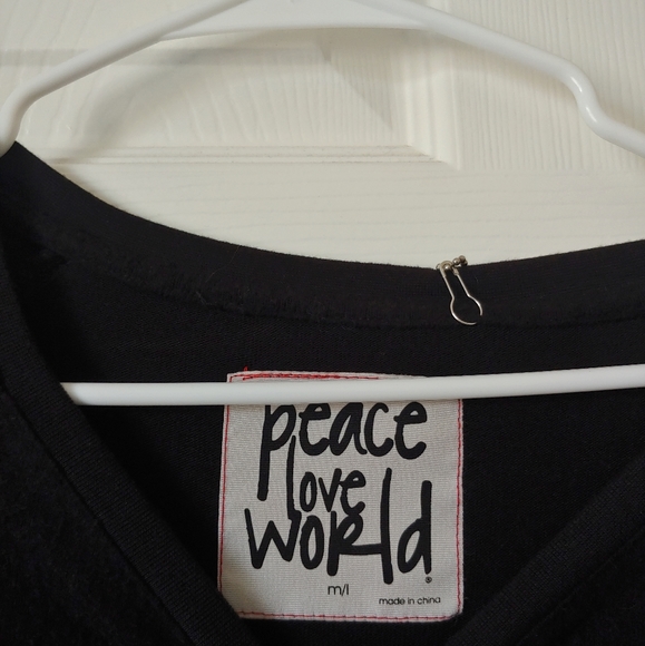 Peace Love World comfy top lovestruck -M/L - Picture 2 of 4